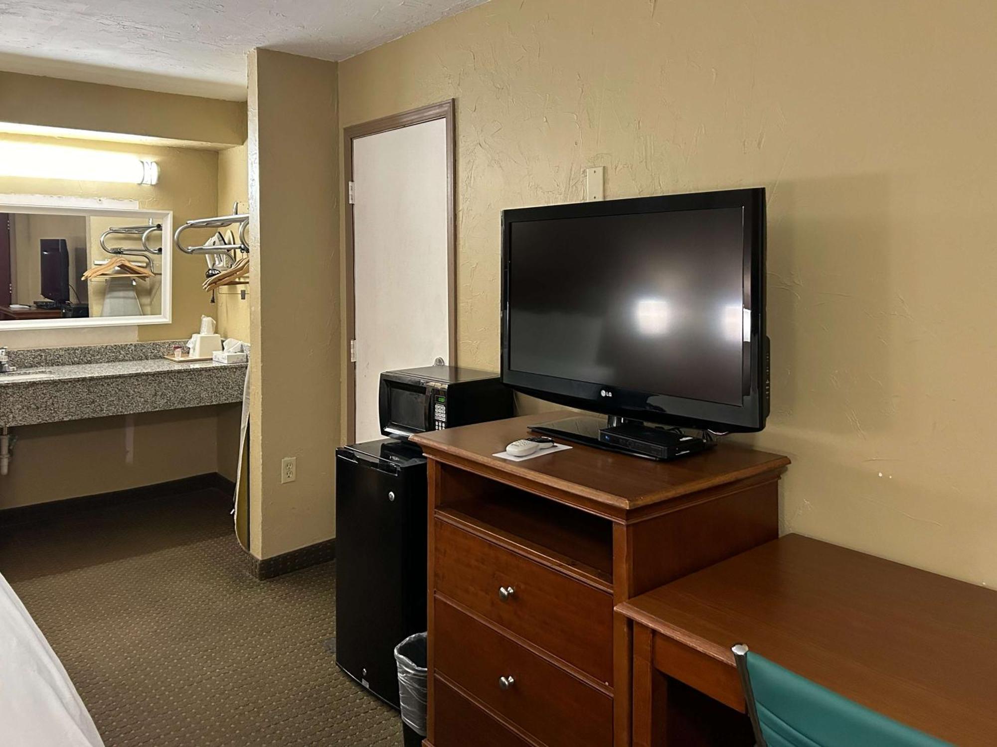 Motel 6 Ada Ok 外观 照片