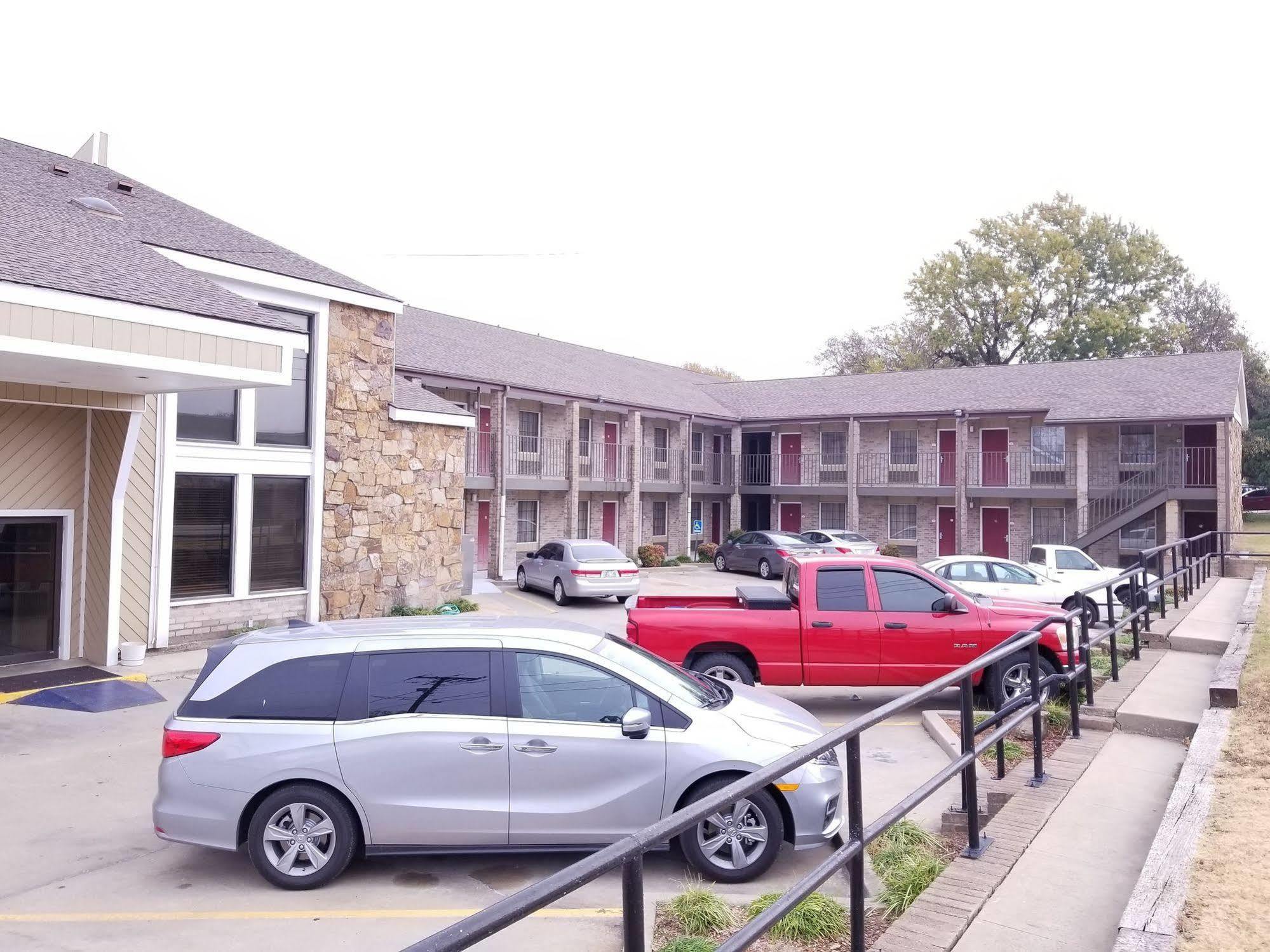 Motel 6 Ada Ok 外观 照片